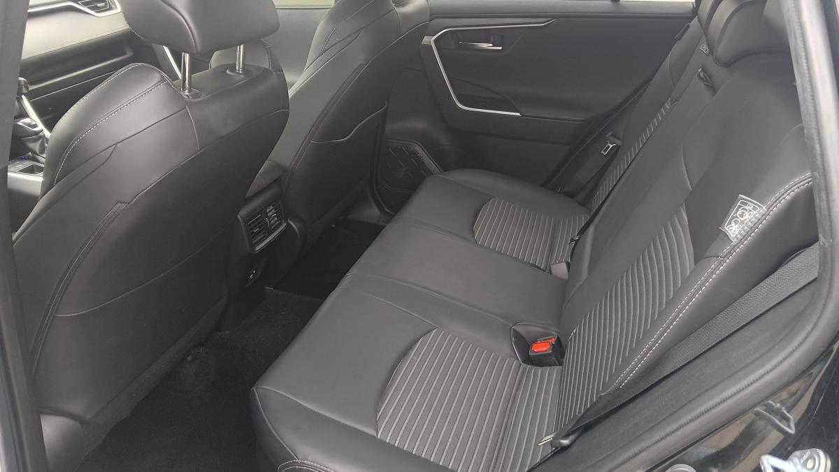 Toyota RAV 4 2.5 HV (218CV) E-CVT 2WD Black Edition